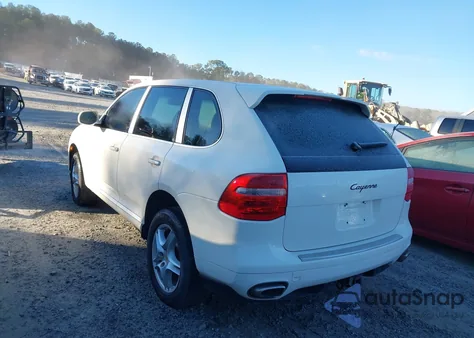 2009 Porsche Cayenne z USA, uszkodzony, nr VIN WP1AA29P19LA03657